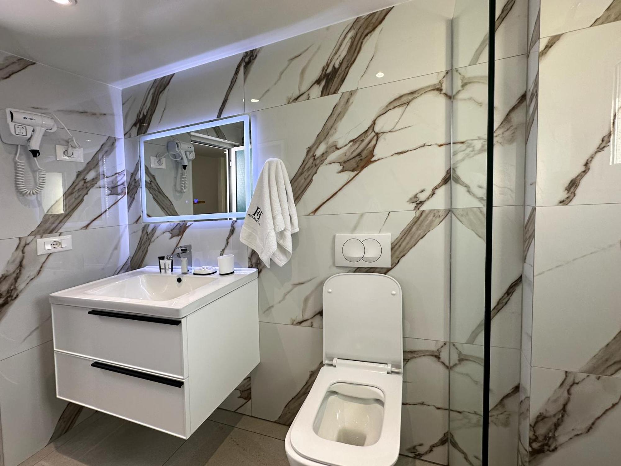 Home Select Tirana 2 Zewnętrze zdjęcie